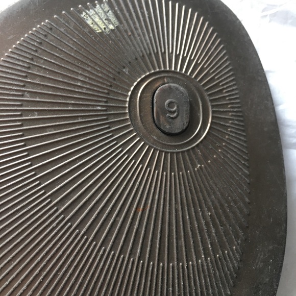 MICHAEL Michael Kors | MK Jelly Thong Sandals - Picture 4 of 9